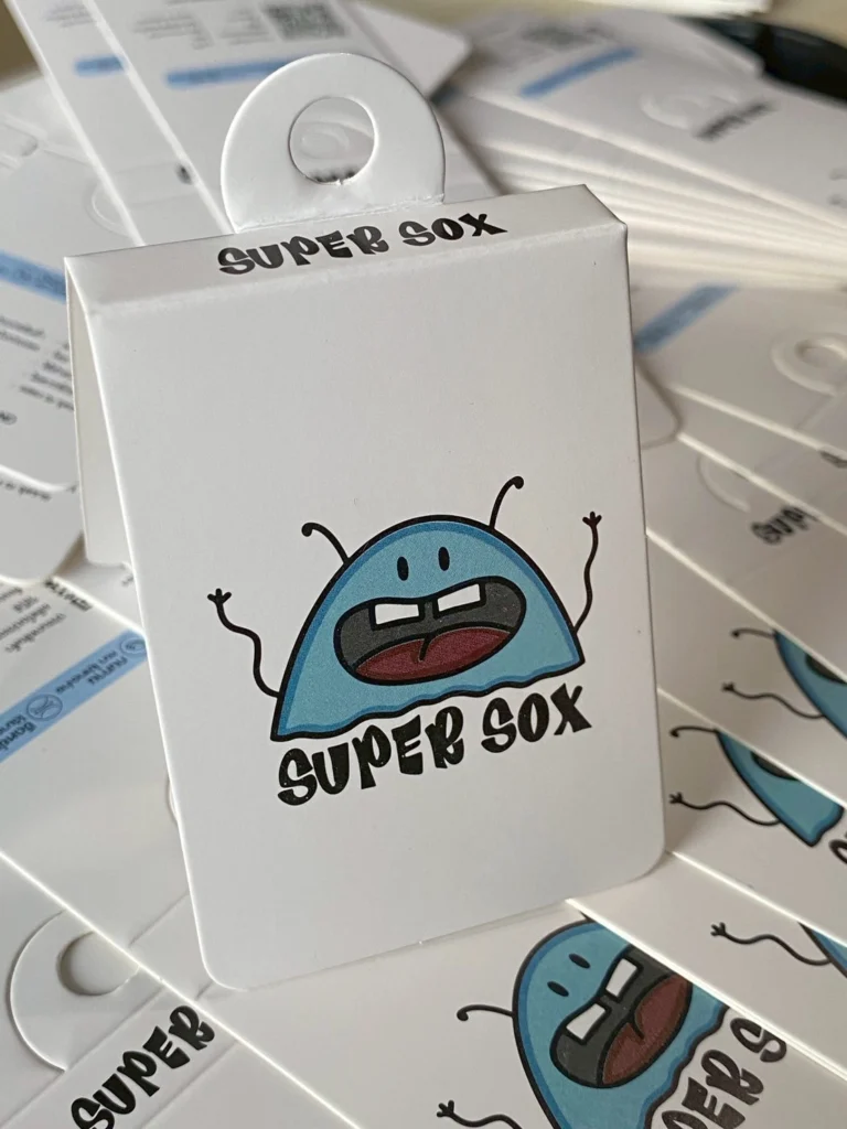 ตัวอย่างงานป้ายแขวนถุงเท้า